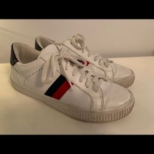 White, Sneakers